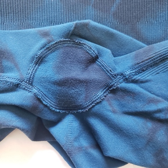 Lululemon Flow & Go Crop 19 inch Leggings Alberta Lake Black Sz 2 - Picture 10 of 10